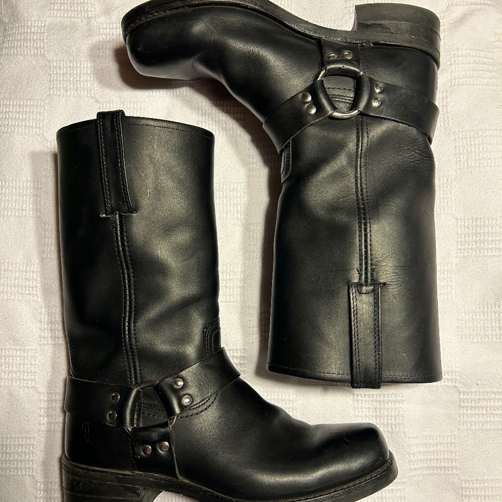 Men's Black Leather Frye Harness 12R (Size 10M)